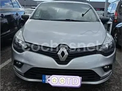 Usado Renault Clio IV Business 75 CV (55 kW) 2019 Gris / plata Berlina
