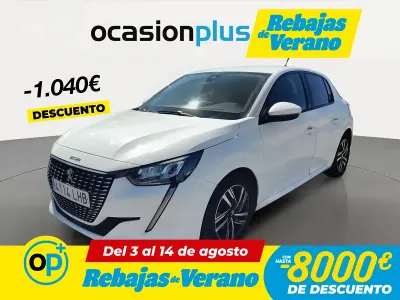 Usado Peugeot 208 Allure 100 CV (73 kW) 2020 Blanco Utilitario