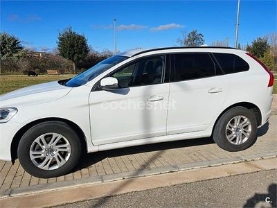 Blanco Usado 2016 Volvo XC60 Kinetic SUV | 11.000 € (Precio justo)