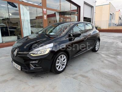Negro Usado 2017 Renault Clio IV Zen Berlina | 12.675 € (Un poco caro)