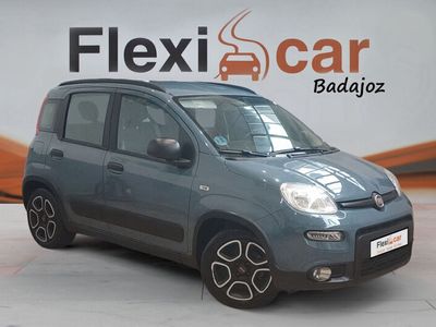 usado Fiat Panda Cross City 1.0 Gse 51kw (70CV) Híbrido en Flexicar Badajoz