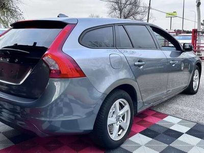 usado Volvo V60 D2 R-Design Momentum Aut. 120