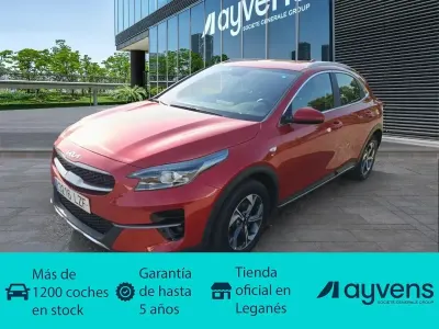 Usado Kia XCeed 120 CV (88 kW) 2022 Rojo SUV