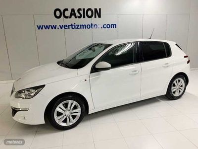 usado Peugeot 308 1.2 PureTech S&S Style 110CV