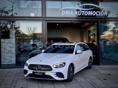 Usado Mercedes E300 320 CV (235 kW) 2021 Blanco Familiar
