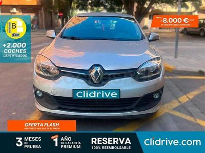 Usado Renault Mégane LIMITED 110 CV (80 kW) 2014 Gris / plata Berlina