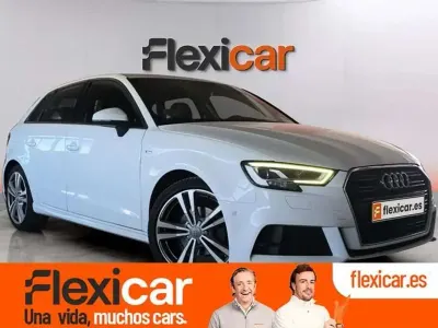 Usado Audi A3 Sportback S-Line 116 CV (85 kW) 2019 Blanco Utilitario