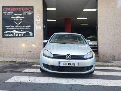 Gris / plata Usado 2009 VW Golf V Advance Familiar | 6990 € (Precio justo)