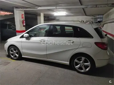 Usado Mercedes B180
