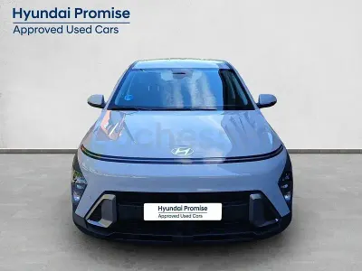 Usado Hyundai Kona 141 CV (103 kW) 2025 Gris / plata SUV
