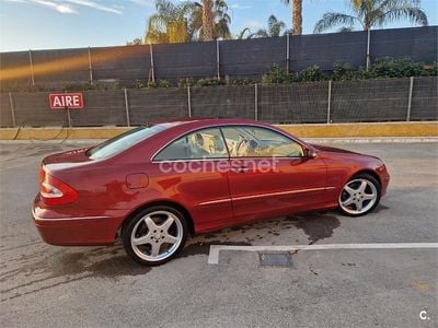 Usado Mercedes CLK320 Elegance 218 CV (160 kW) 2004 Granate Coupe