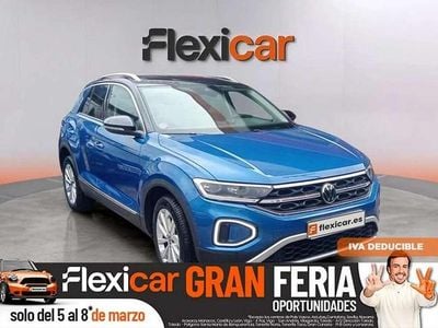Begagnad VW T-Roc Advance 150 HK (110 kW) 2022 Blå SUV