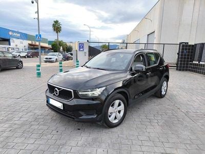 Usado Volvo XC40 Momentum 150 CV (110 kW) 2019 Negro SUV