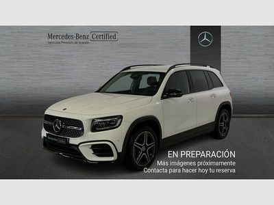 Usado Mercedes GLB200 AMG line 150 CV (110 kW) 2024 Pintura uni, blanco polar SUV