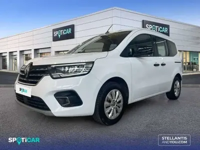 Usado Renault Kangoo Edition One 95 CV (69 kW) 2022 Blanco Monovolumen