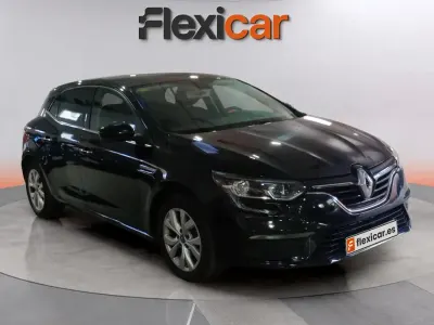 Usado Renault Mégane LIMITED 140 CV (102 kW) 2020 Negro Utilitario