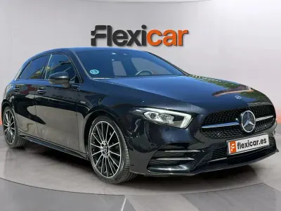 Usado Mercedes A200 150 CV (110 kW) 2021 Negro Berlina