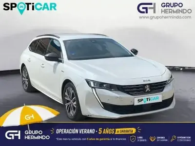 Usado Peugeot 508 SW Allure 225 CV (165 kW) 2021 Blanco Familiar
