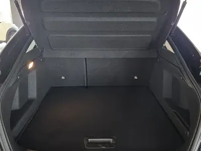 Usado Renault Arkana Zen 145 CV (106 kW) 2022 Negro SUV