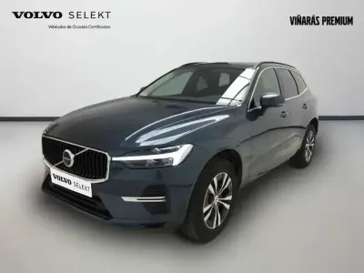 Käytetty Volvo XC60 Momentum 197 HP (144 kW) 2022 Otro Katumaasturi