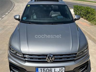 Usado VW Tiguan Sportline 190 CV (139 kW) 2020 Gris / plata SUV