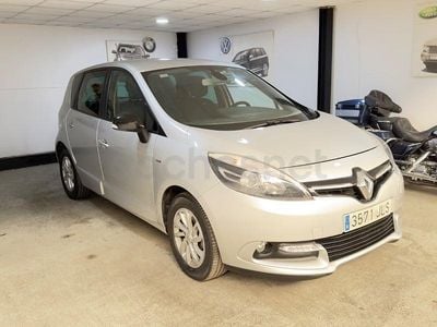 Usado Renault Scénic III LIMITED 115 CV (84 kW) 2016 Gris / plata Monovolumen