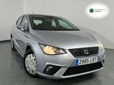 Usado Seat Ibiza Style 80 CV (58 kW) 2021 Plateado Utilitario