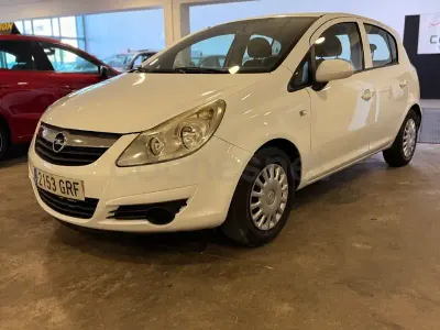 Usado Opel Corsa Essentia 80 CV (58 kW) 2009 Blanco Utilitario