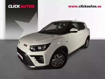 Usado SsangYong Tivoli 136 CV (100 kW) 2024 Blanco SUV