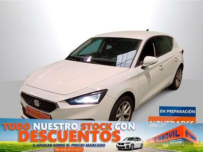 Usado Seat Leon Style 110 CV (80 kW) 2021 Blanco Utilitario