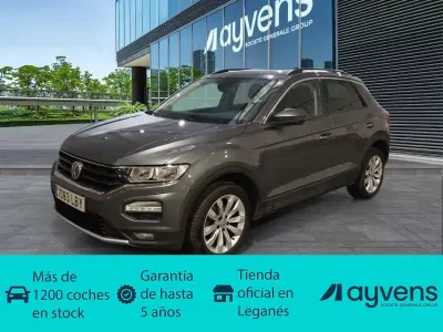 Usado VW T-Roc Advance 116 CV (85 kW) 2019 Gris SUV
