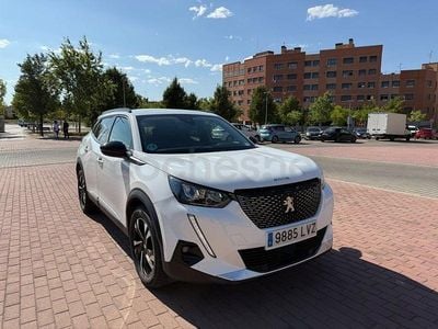 Usado Peugeot 2008 Active 110 CV (80 kW) 2022 Blanco SUV