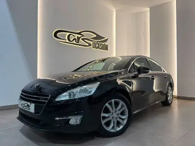Usado Peugeot 508 RXH 200 CV (147 kW) 2017 Azul Familiar