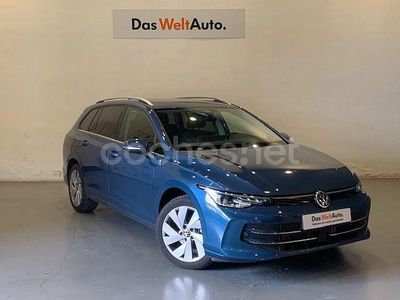 Usado VW Golf VIII Style 115 CV (84 kW) 2025 Azul Familiar