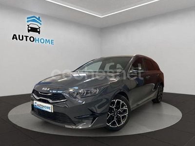Gris / plata Usado 2025 Kia Ceed Utilitario | 20.950 € (Precio justo)
