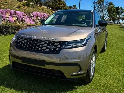 Begagnad Land Rover Range Rover Velar 180 HK (132 kW) 2019 Beige SUV