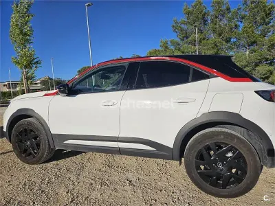 Usado Opel Mokka GS Line 130 CV (95 kW) 2022 Blanco SUV