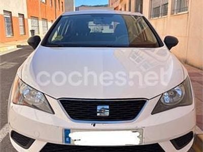 Usado Seat Ibiza Reference 90 CV (66 kW) 2015 Blanco Berlina