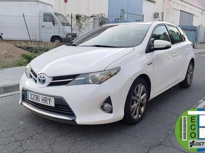 Toyota Auris Hybrid