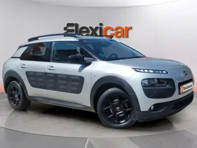 Usado Citroën C4 Feel 110 CV (80 kW) 2017 Gris Berlina