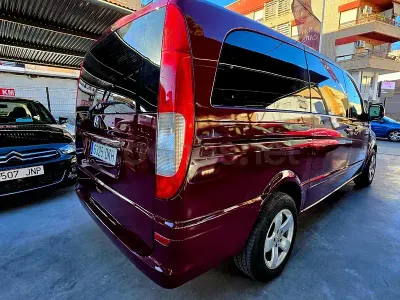 Usado Mercedes Viano 150 CV (110 kW) 2005 Granate Monovolumen
