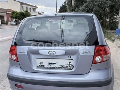 Usado Hyundai Getz 63 CV (46 kW) 2004 Azul Utilitario
