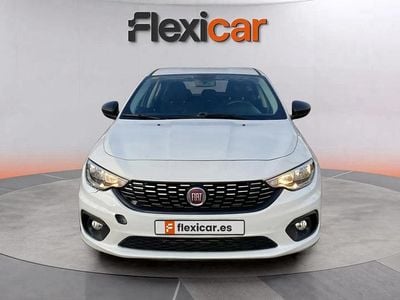 Usado Fiat Tipo Lounge 120 CV (88 kW) 2018 Blanco Berlina