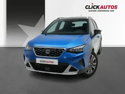 Usado Seat Arona Xperience 115 CV (84 kW) 2025 Azul SUV