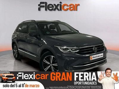 Usado VW Tiguan Life 122 CV (89 kW) 2022 Gris SUV