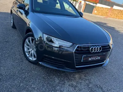 Usado Audi A4 Advanced 150 CV (110 kW) 2016 Gris / plata Berlina