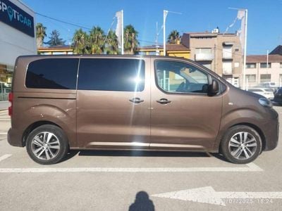 Usado Peugeot Traveller Business-Line 150 CV (110 kW) 2018 Marrón Monovolumen