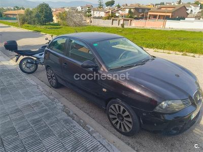 Begagnad Seat Ibiza Reference 80 HK (58 kW) 2008 Svart Sedan