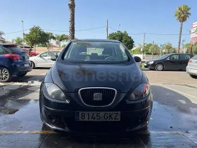 Usado Seat Altea 105 CV (77 kW) 2009 Negro Monovolumen