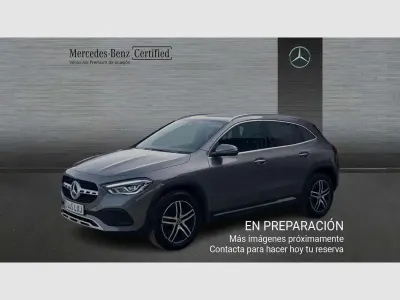 Usado Mercedes GLA200 163 CV (119 kW) 2022 Gris SUV